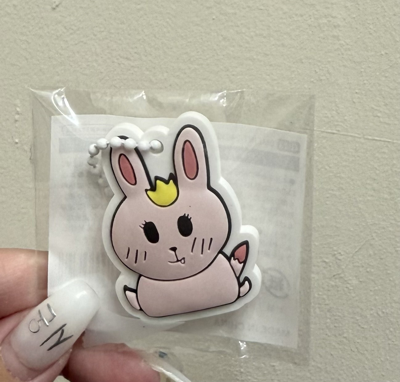 吳是溫login扭蛋兔子吊飾