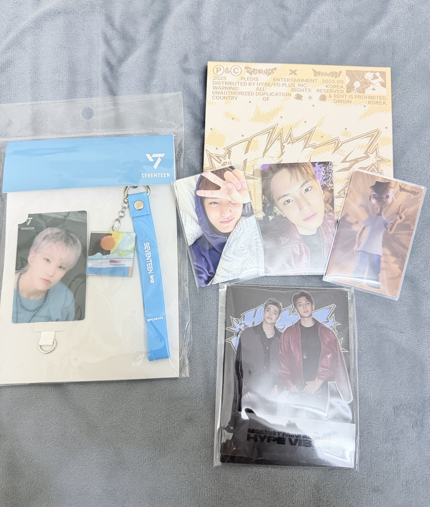 CxM小分隊(奎全專）+榮手機掛繩