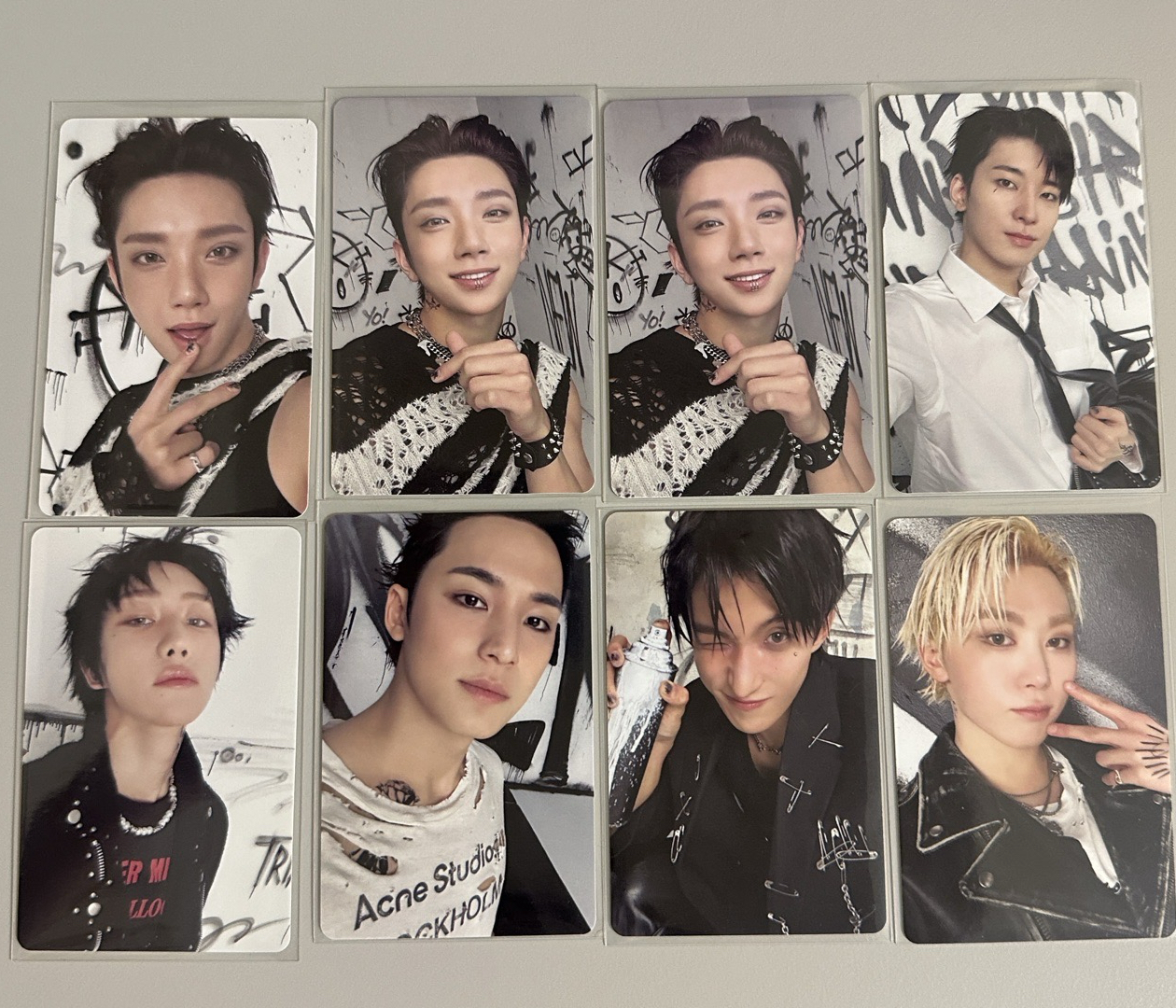 正五 俊 克拉盤+8張小卡