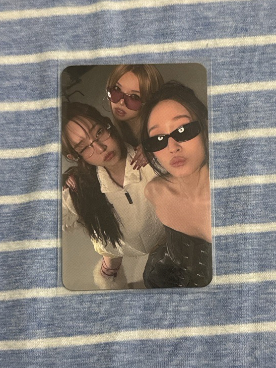 迷一 k4 預售 MERCH 特典卡 三人