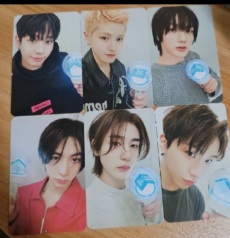 boynextdoor 手燈卡一套！