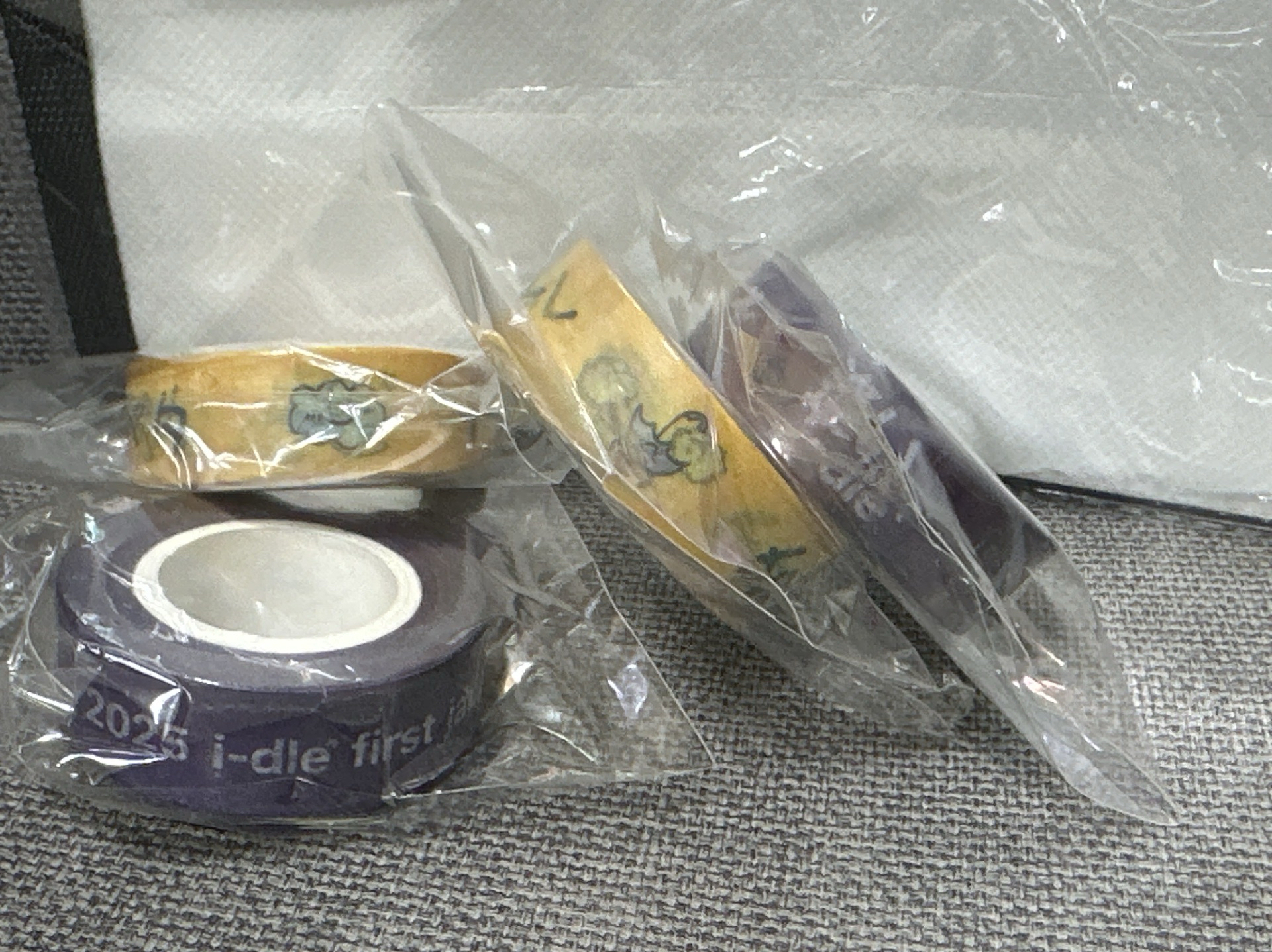 紙條帶一組（一紫一黃）