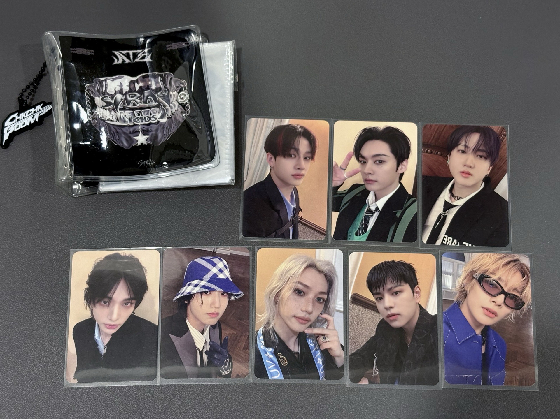 ATE快閃店卡冊 全員含卡冊