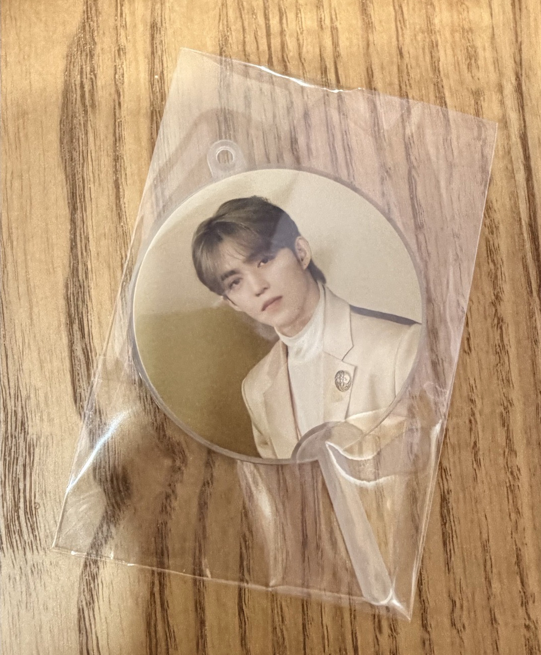 RIGHT HERE 小扇 鑰匙圈吊飾 Coups