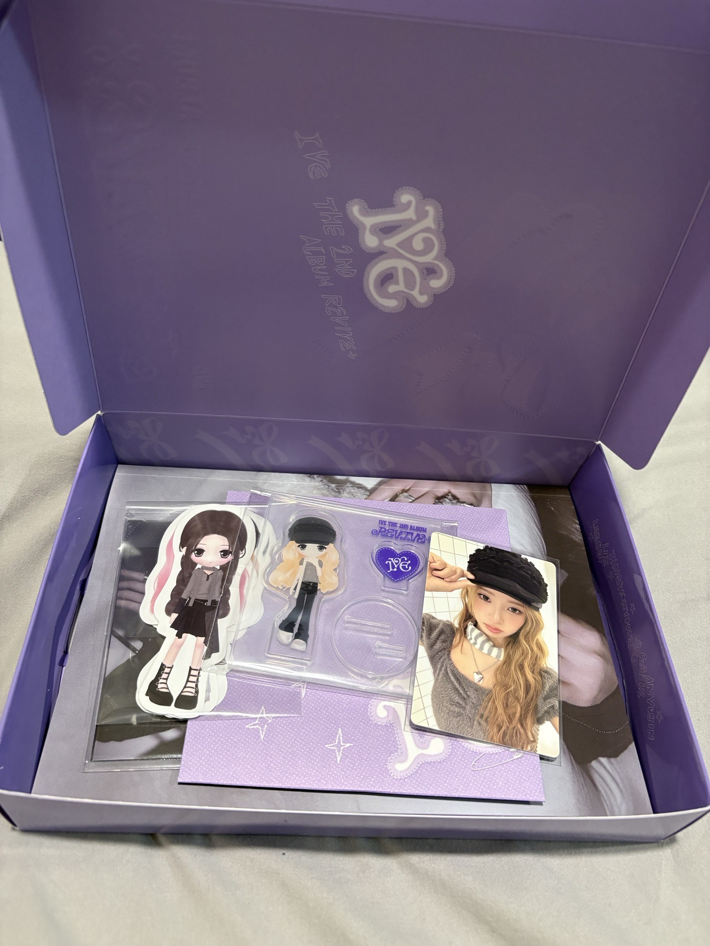 LOVED IVE 怜 全專