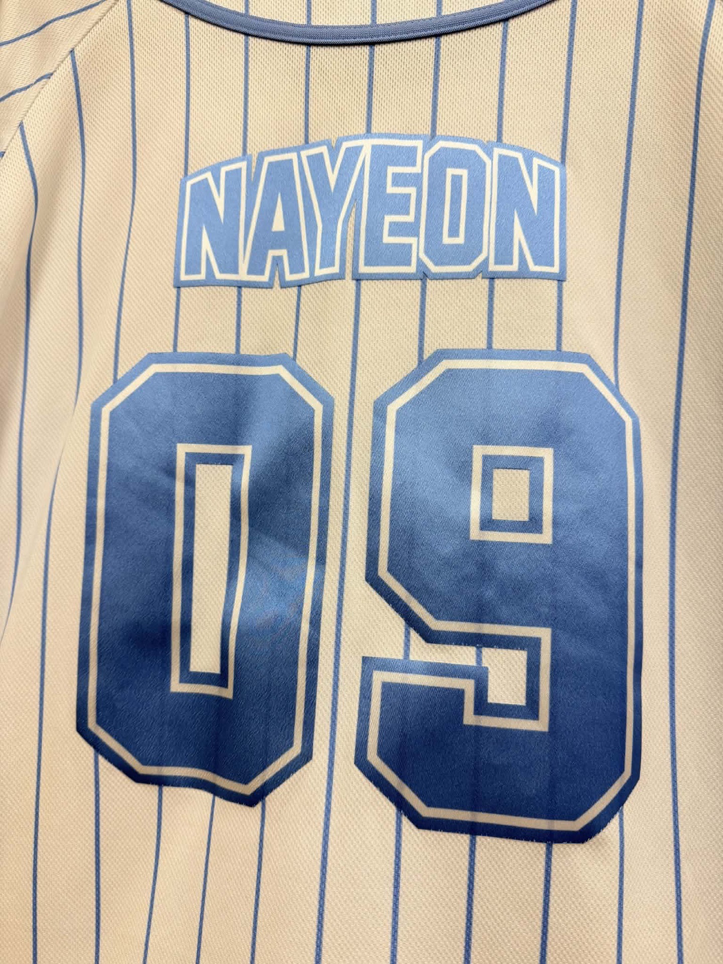 TWICE 娜璉九週年棒球衣