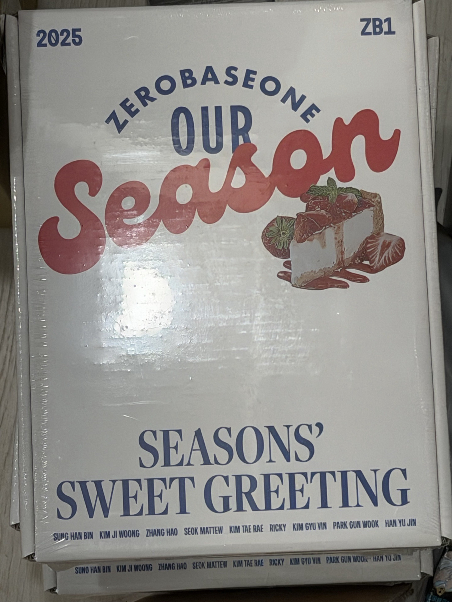 zb1 ZEROBASEONE 2025年全新未拆年曆 season greetings 