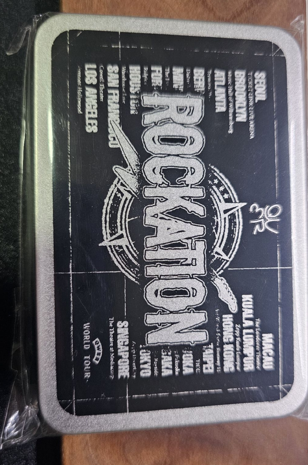 [QWER] SIGNED PICK SET 撥片鐵盒組