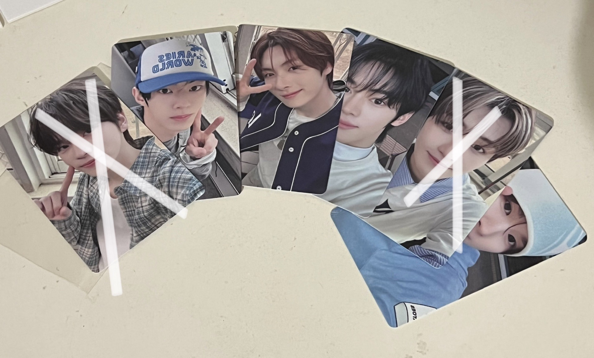 🍒TRY WITH US yzy 1.0 簽售卡（無1、5）