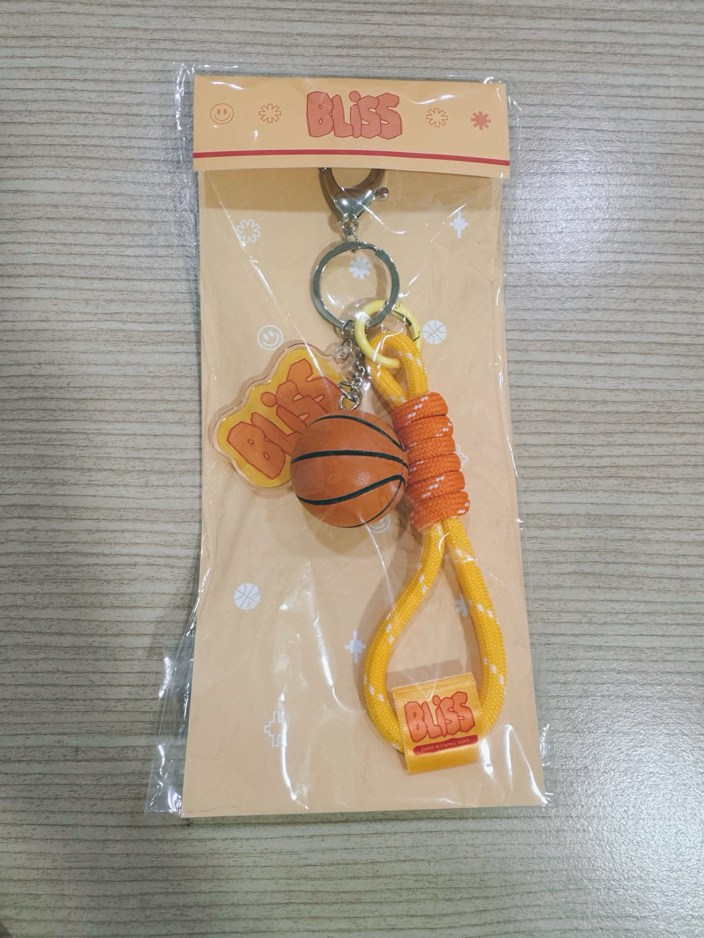 都敬秀bliss快閃吊飾