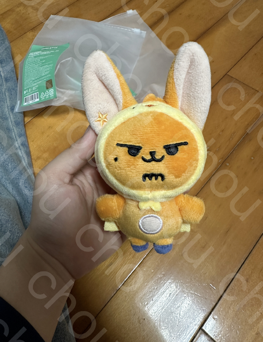 角巴兔 原皮站姿 黃春 全新