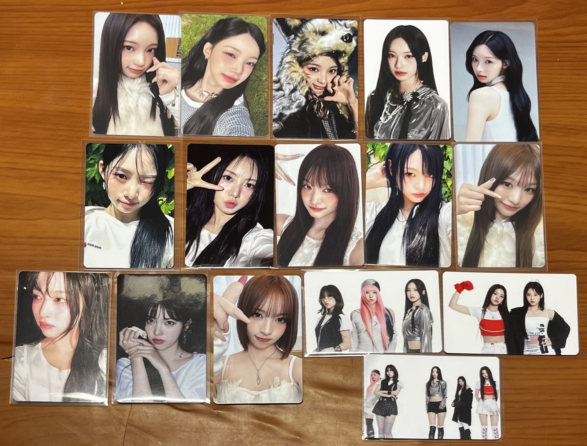 Rescene🥨｜買一送一 全員各時期專卡︎︎◝✩