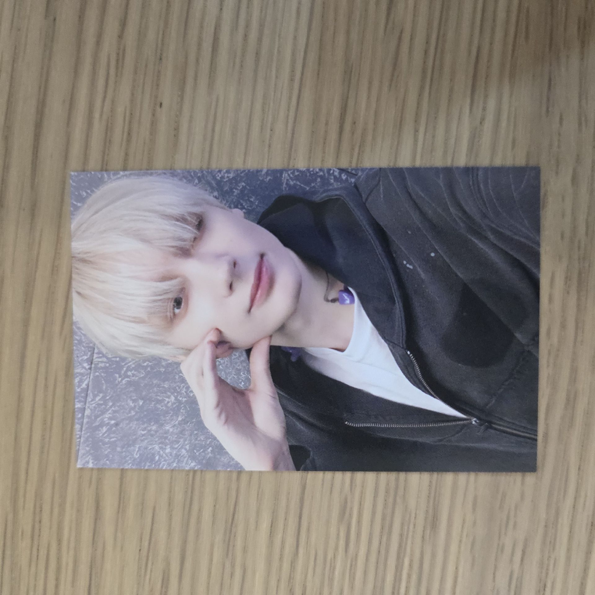 MOA CON ZONE卡 休寧凱