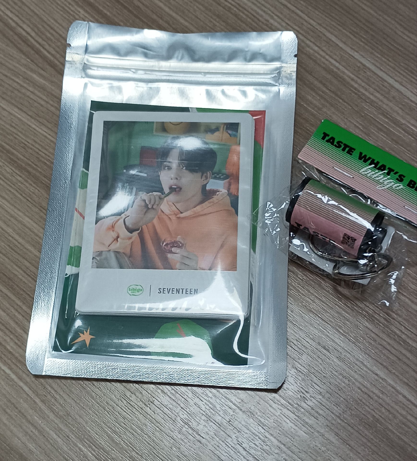 bibigo整套大卡+吊飾鑰匙圈