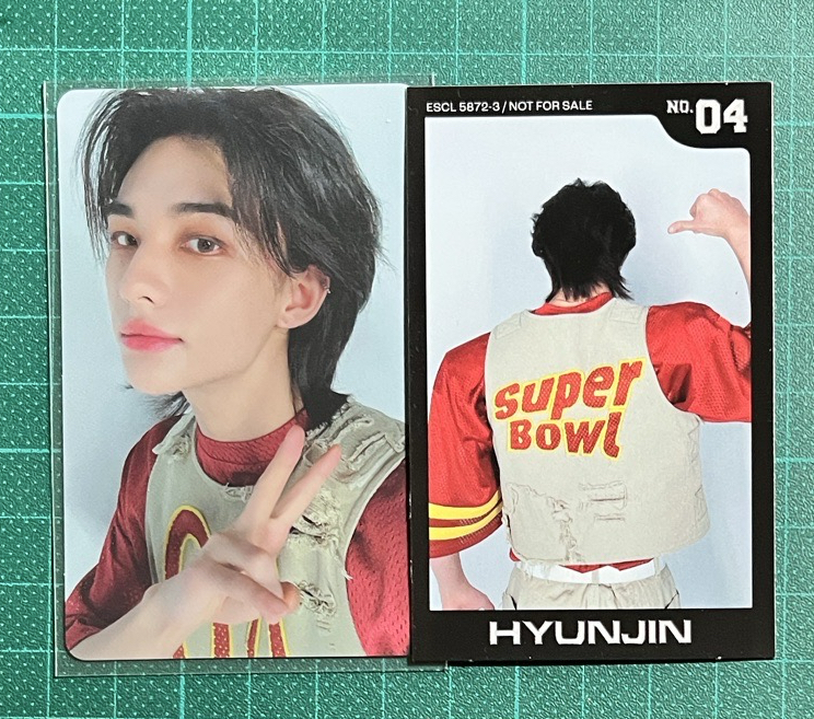 專輯特典貼紙+小卡