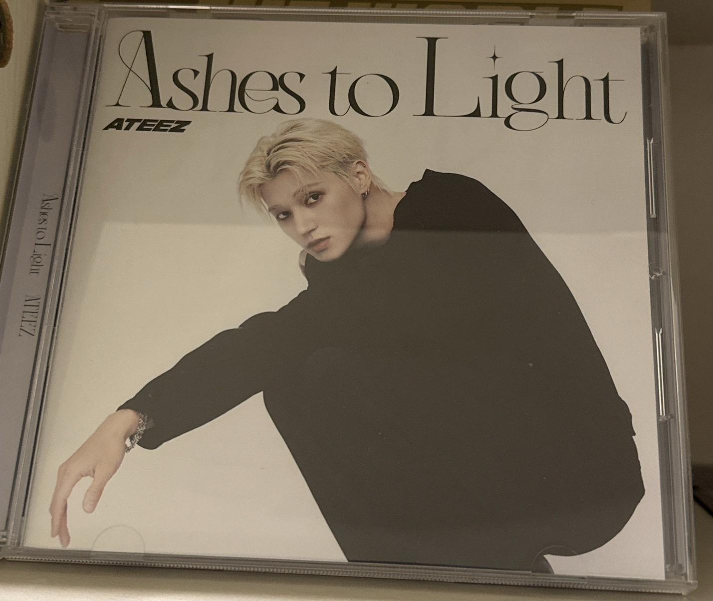 榮 Ashes to light 空專