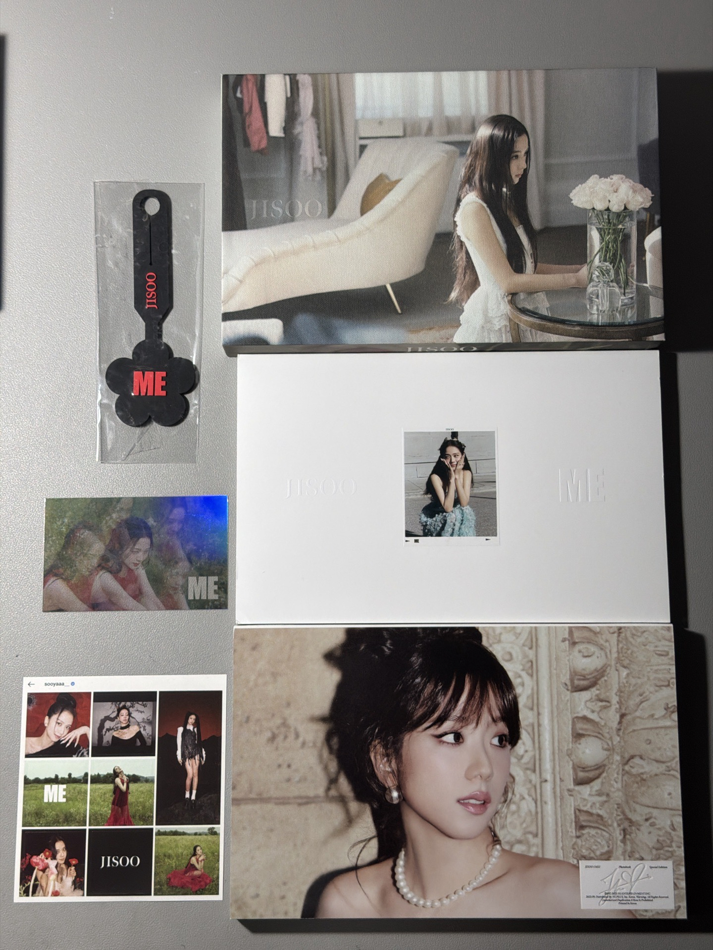 Jisoo ME 特別版寫真