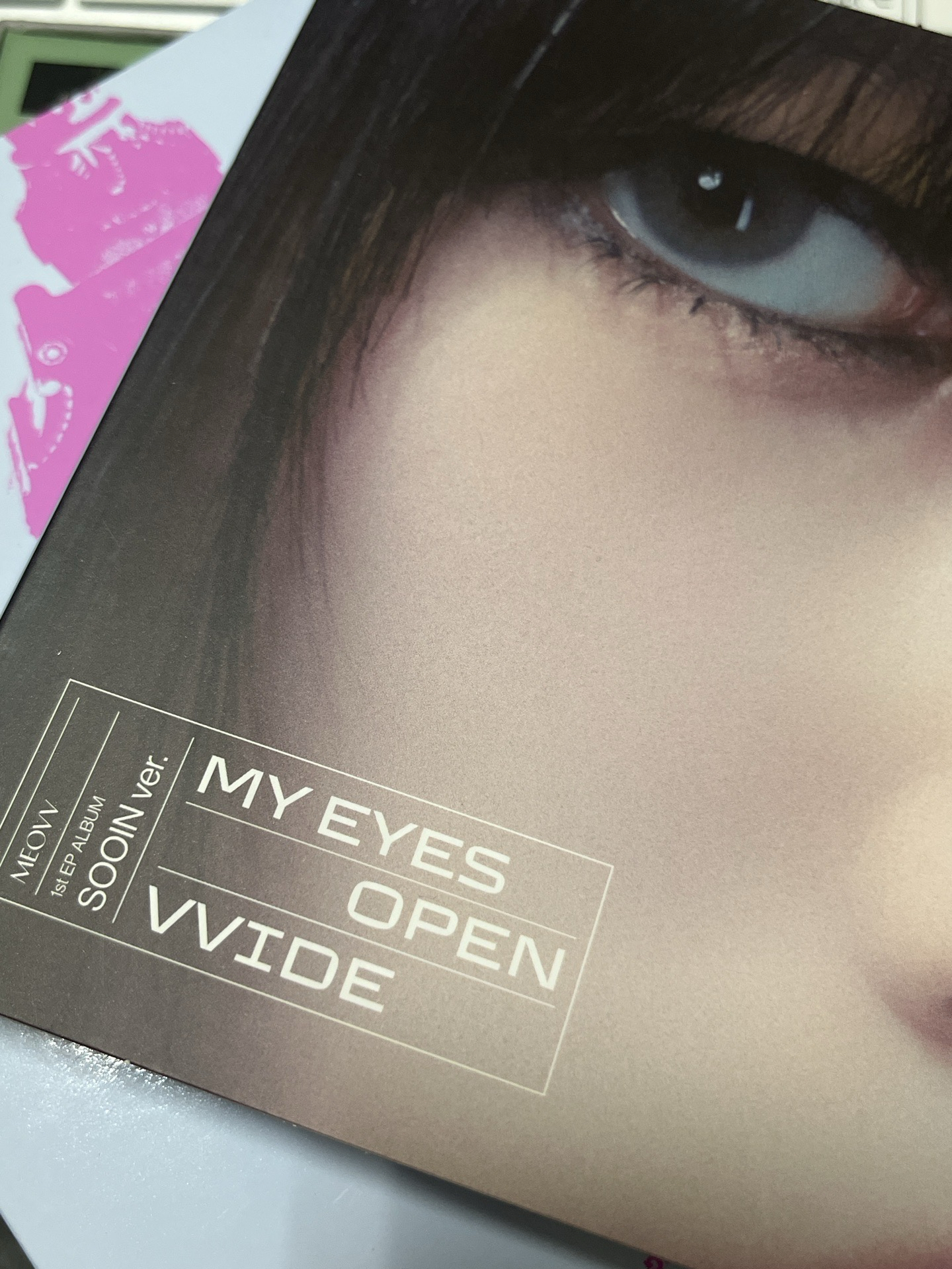 MEOVV 1st EP sooin ver. 空專