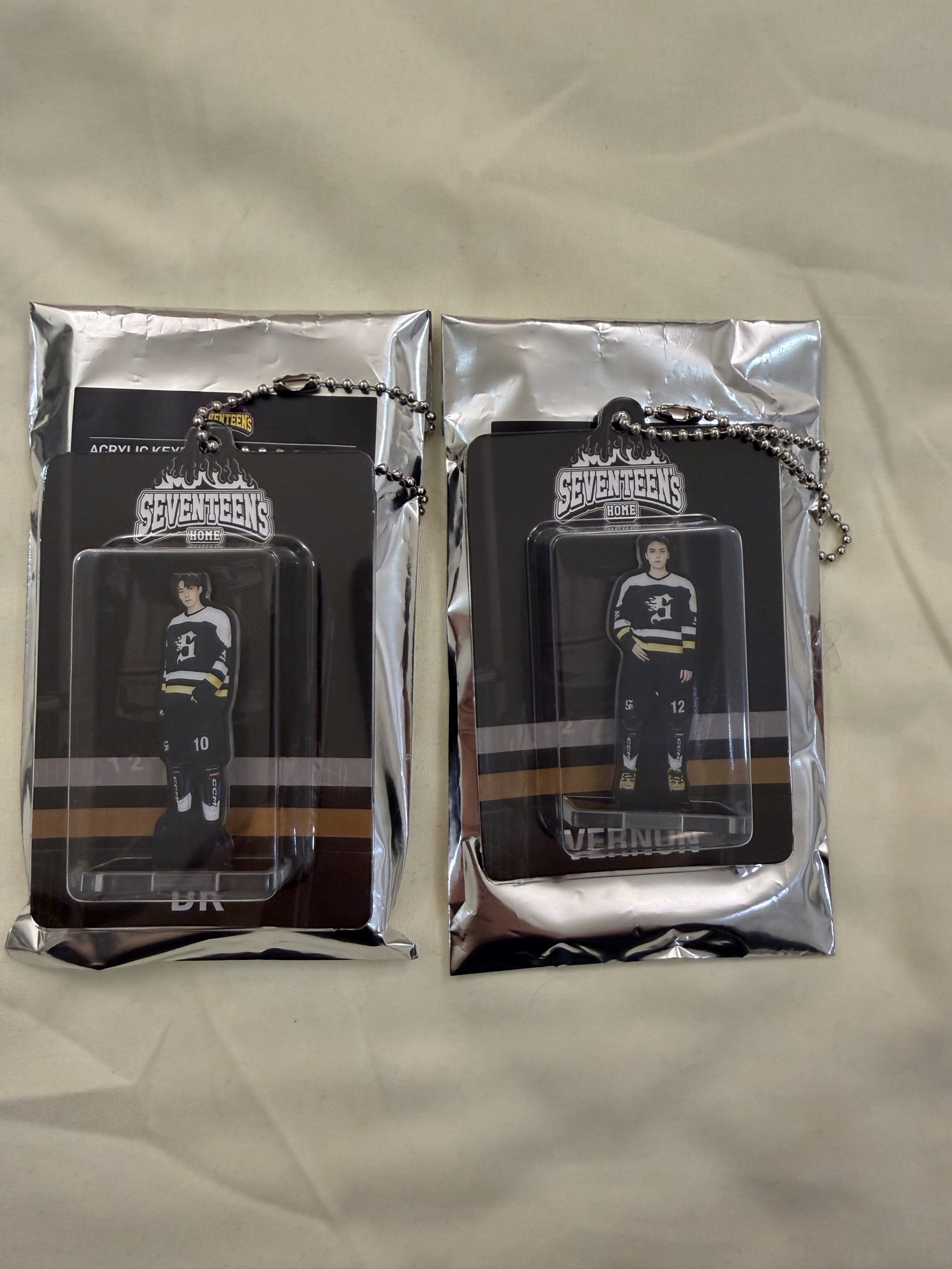 25 HOME吊飾 碩率不拆