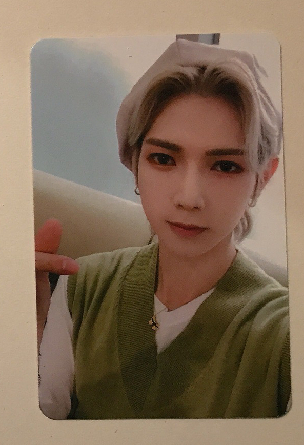 姜呂尚（額頭微凹損）