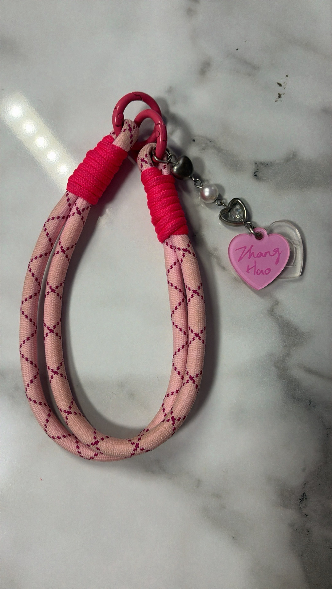 ZB1 中國限定手機吊繩