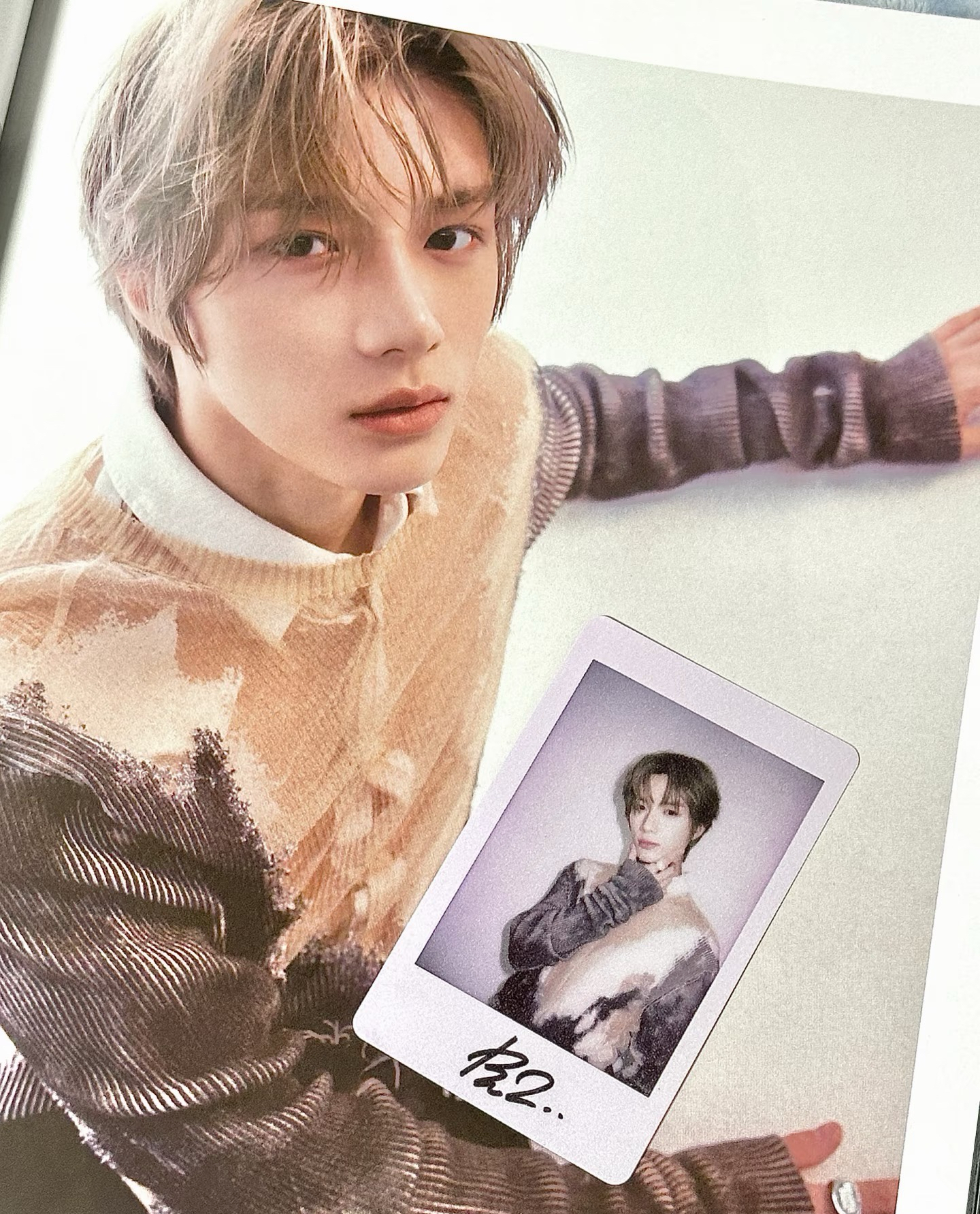 圭 文字背拍立得