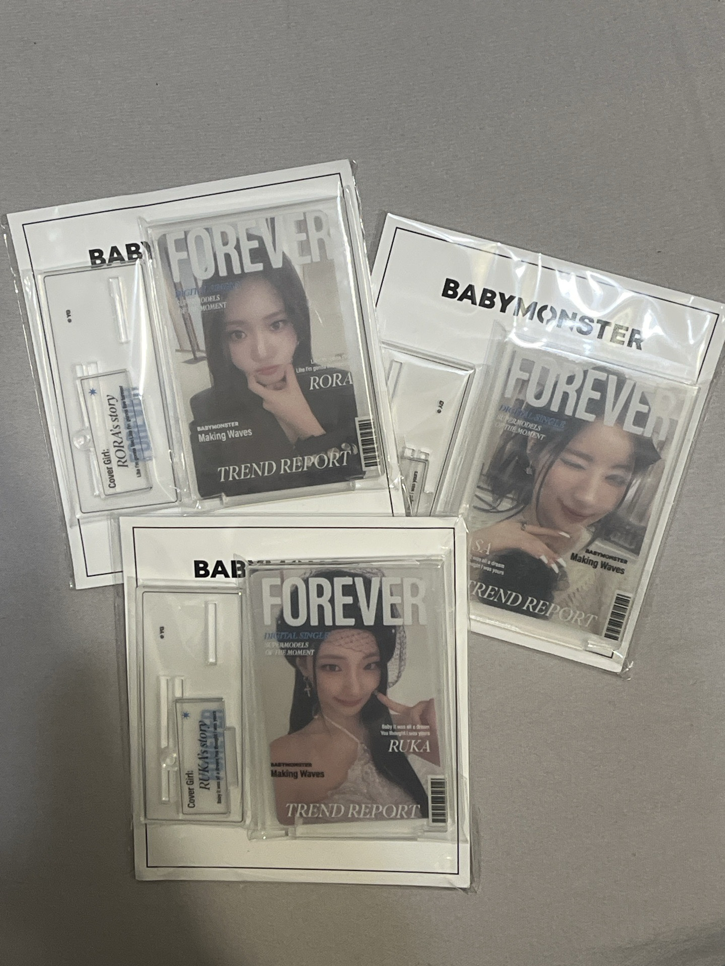 BABYMONSTER FOREVER 立牌