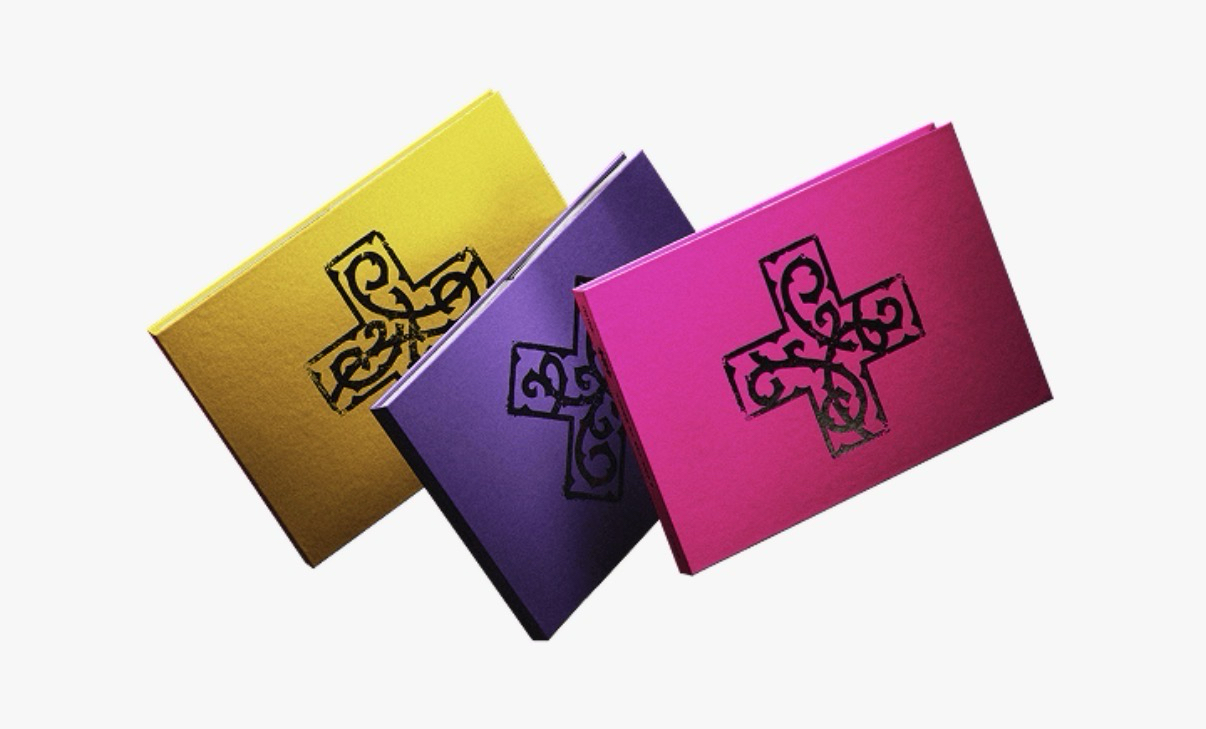 迷八簽售未拆專 送紙鈔