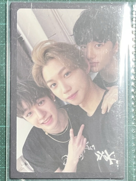 I am NOT 燦辰菲三人卡💋