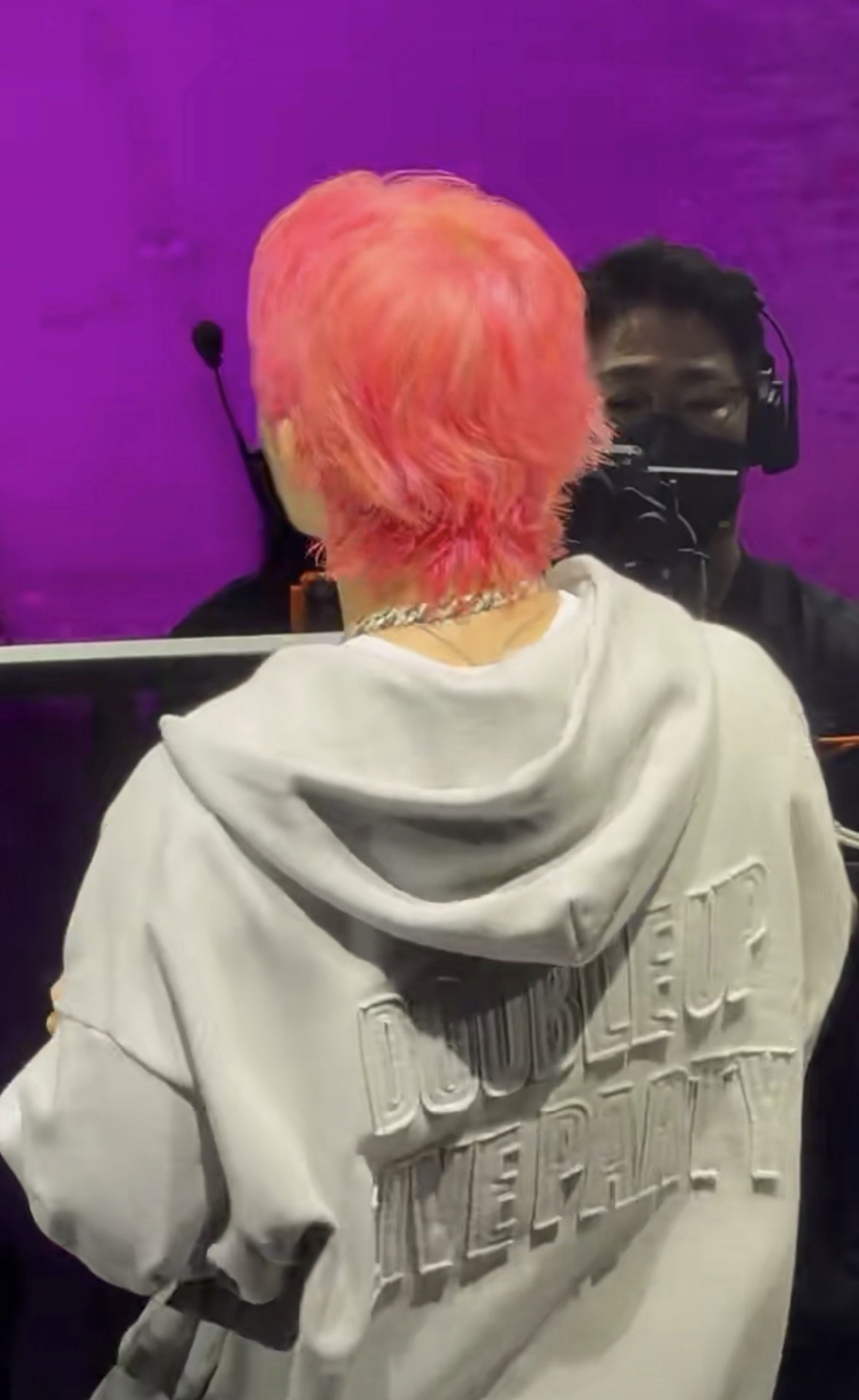 CXM 連帽灰色刺繡外套 M號現貨 僅1