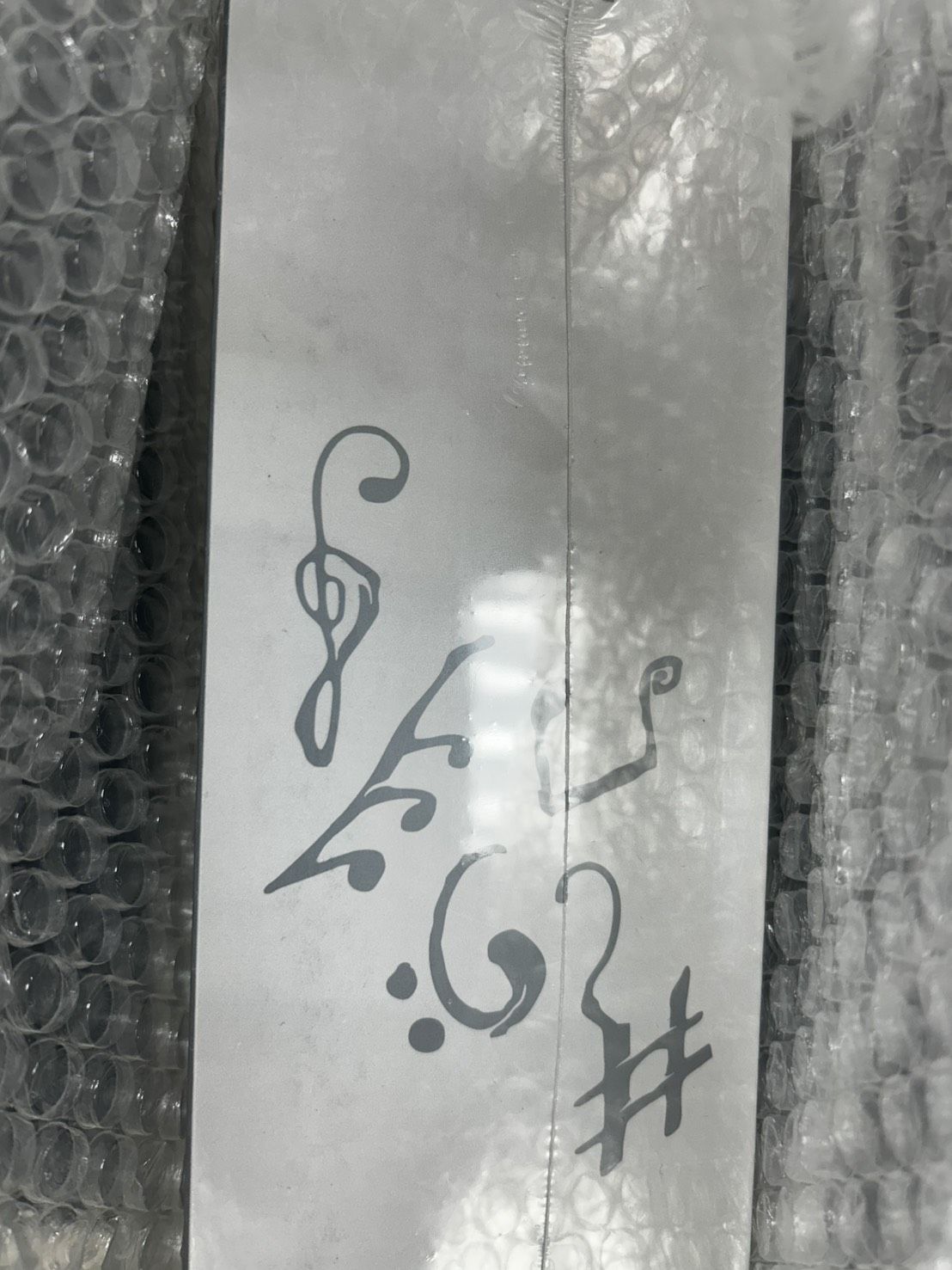 全新年曆未拆含特典小卡 +紙膠帶 + yeti玹