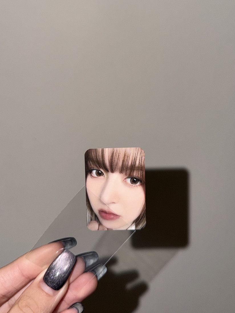 NMIXX Lily 迷你卡