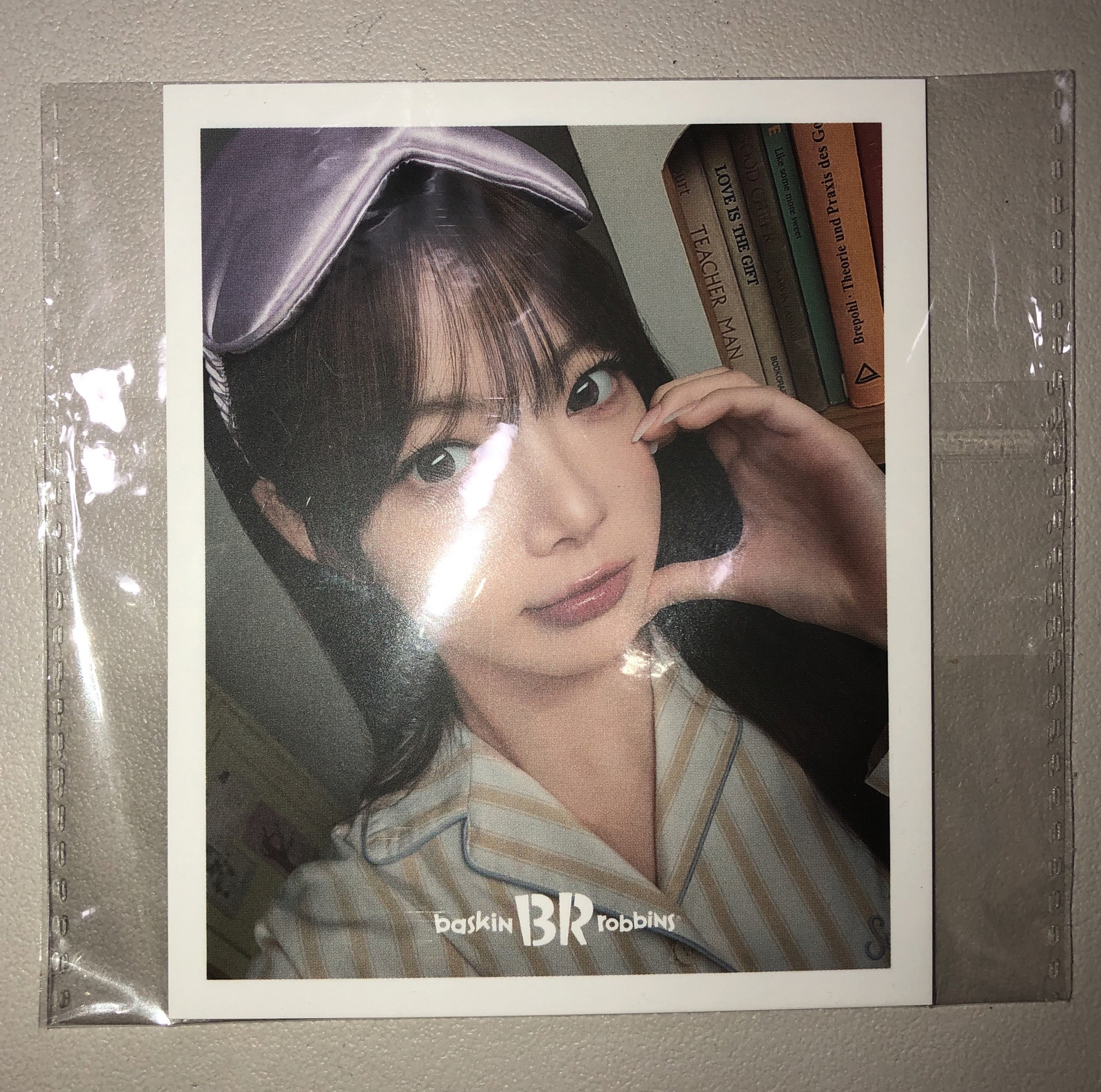 LE SSERAFIM 恩採BR冰淇淋代言卡