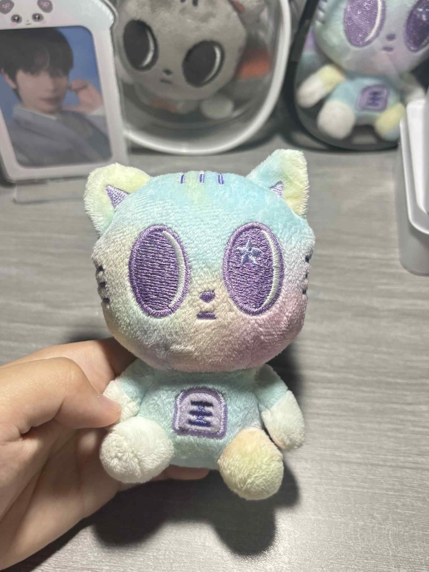 超可愛彩色松咪咪