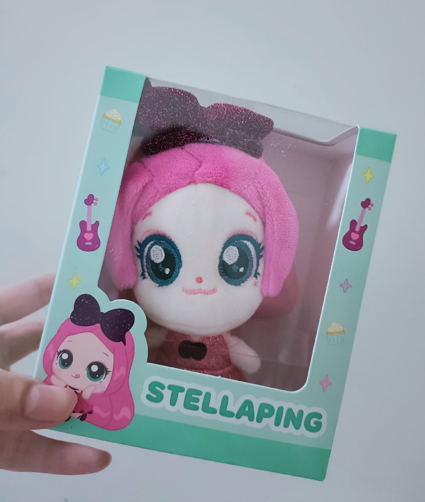 H2H 聯名10cm娃娃，全新未拆