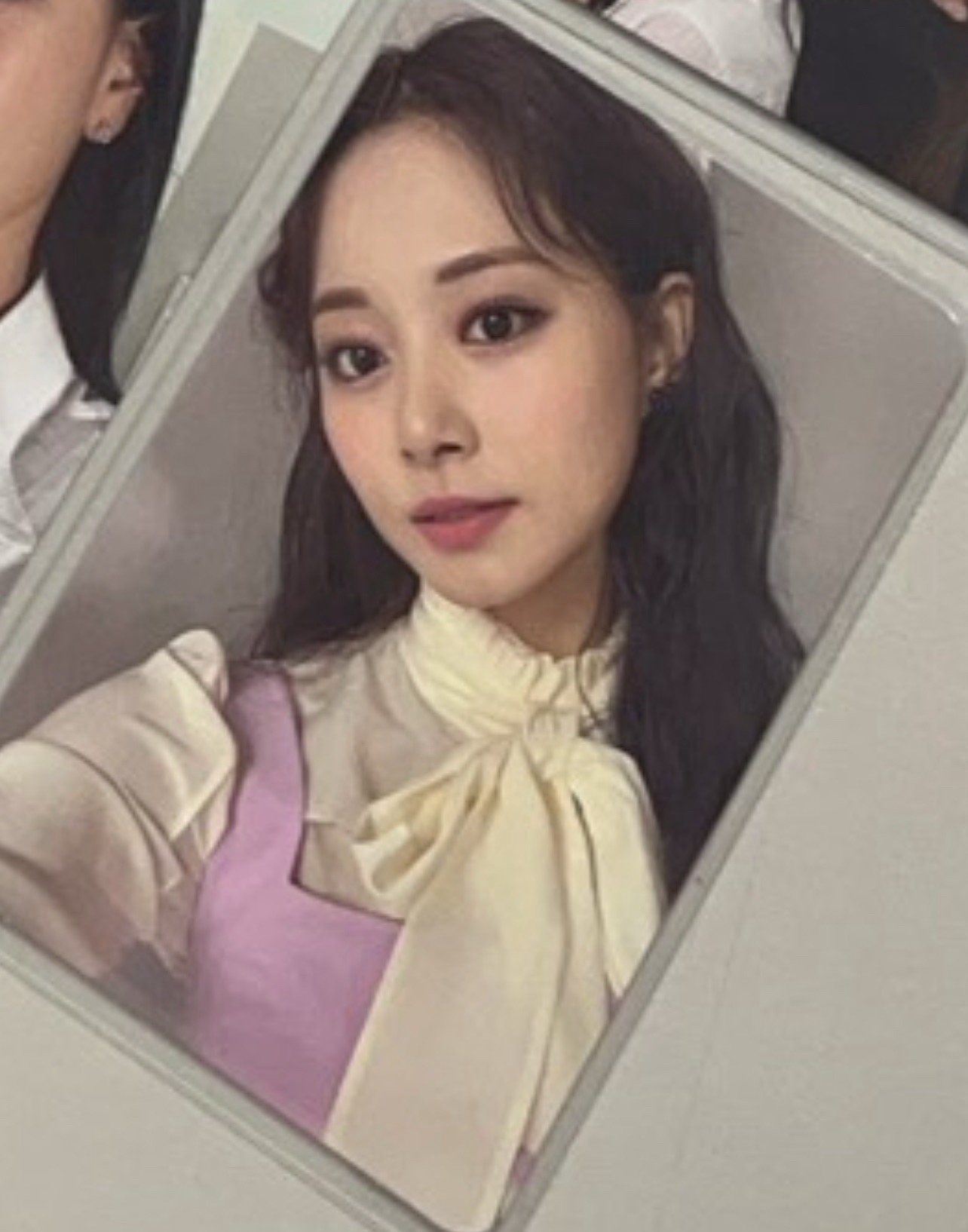 正規三 FOL 子瑜專卡