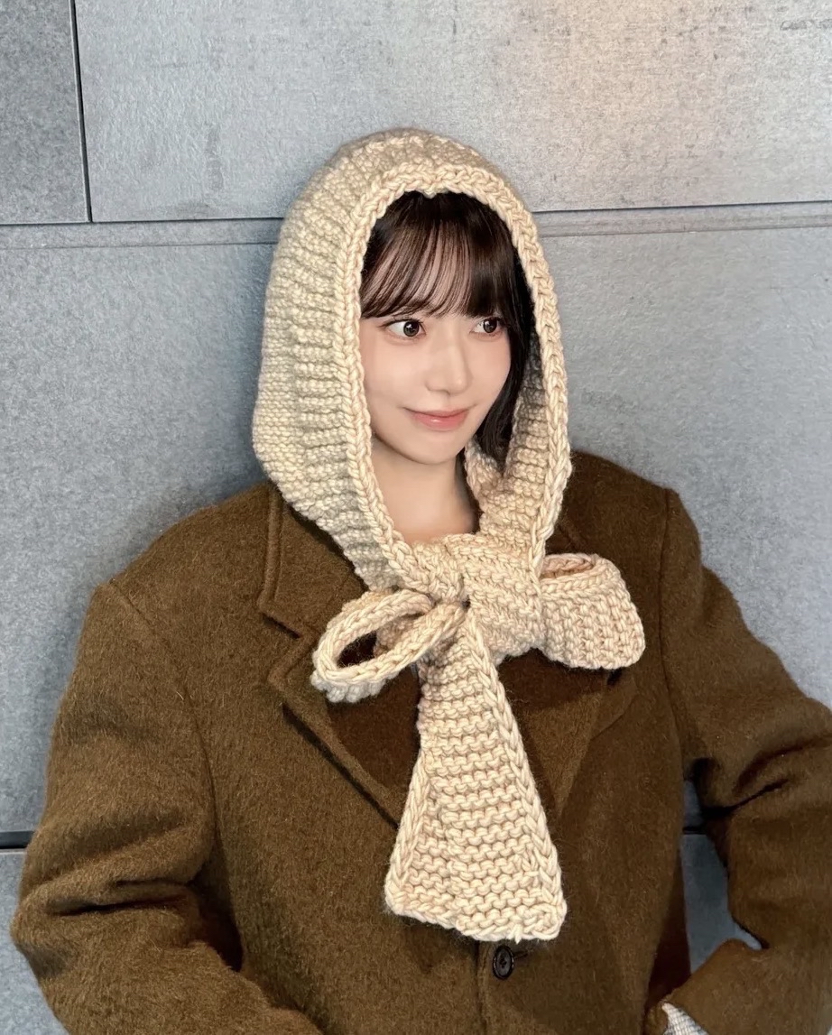 KKUROCHET 連帽圍巾無小卡