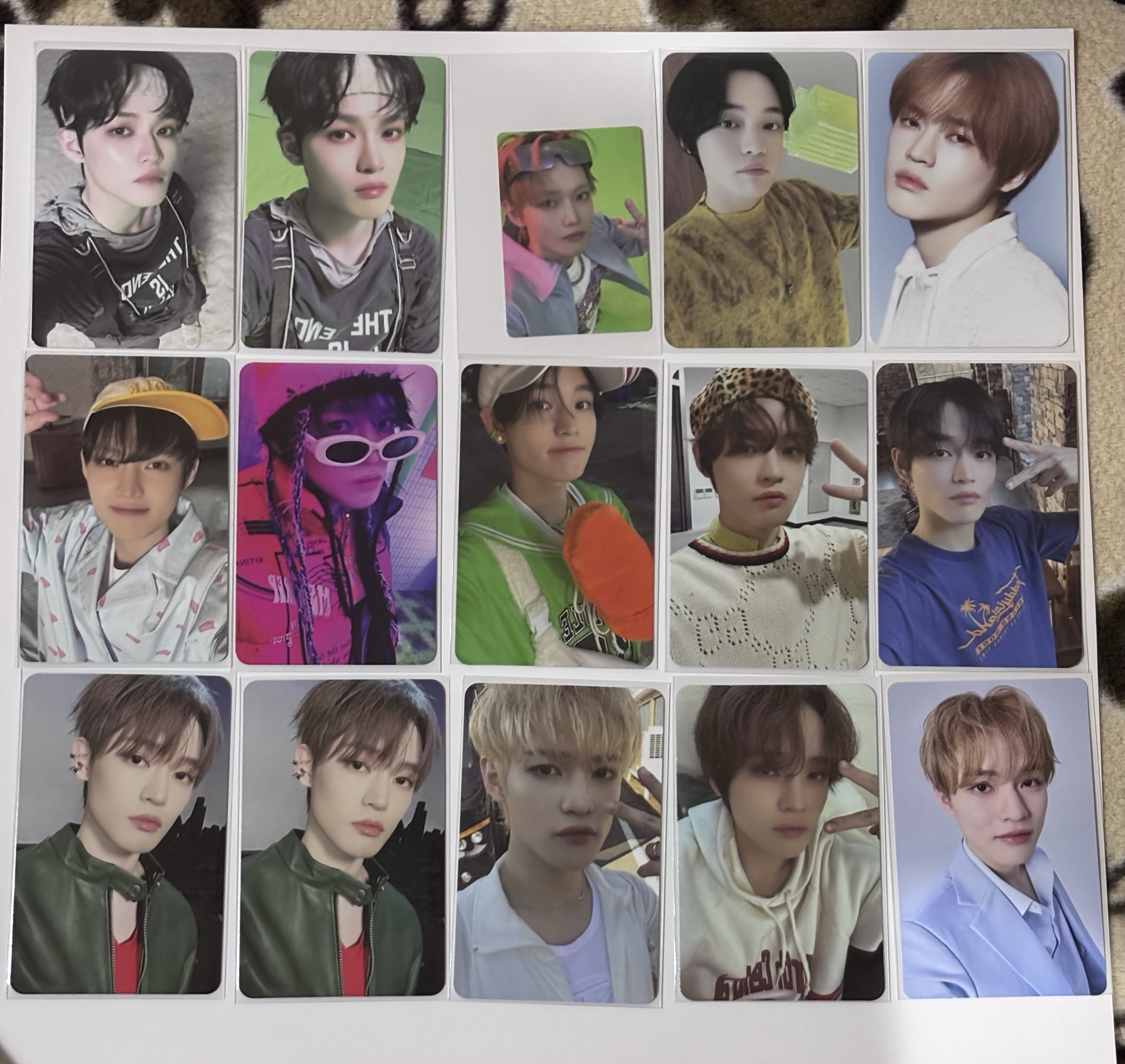 CHENLE/dream()scape/bttf/istj/dreamshow3/手燈/年曆/衣服