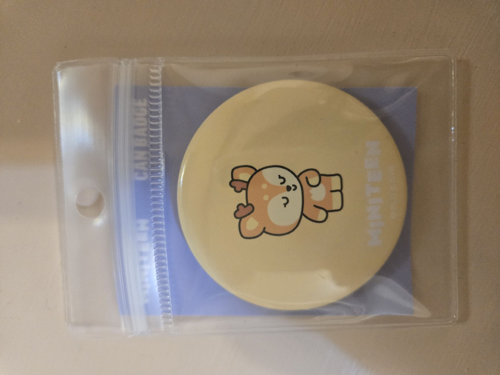 Joshua miniteen徽章