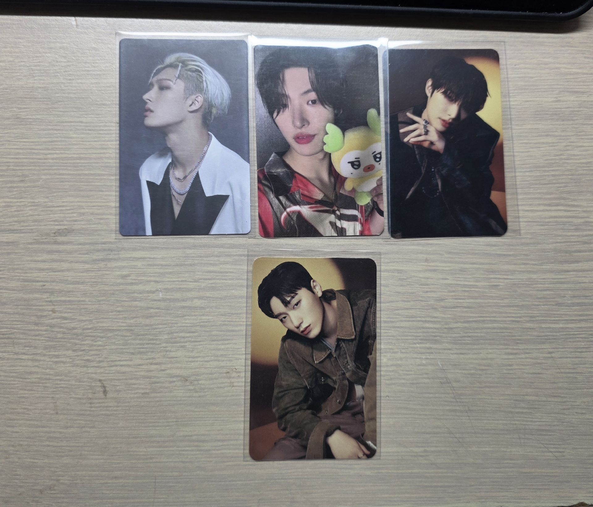 ATEEZ 傘／旼琦 專卡