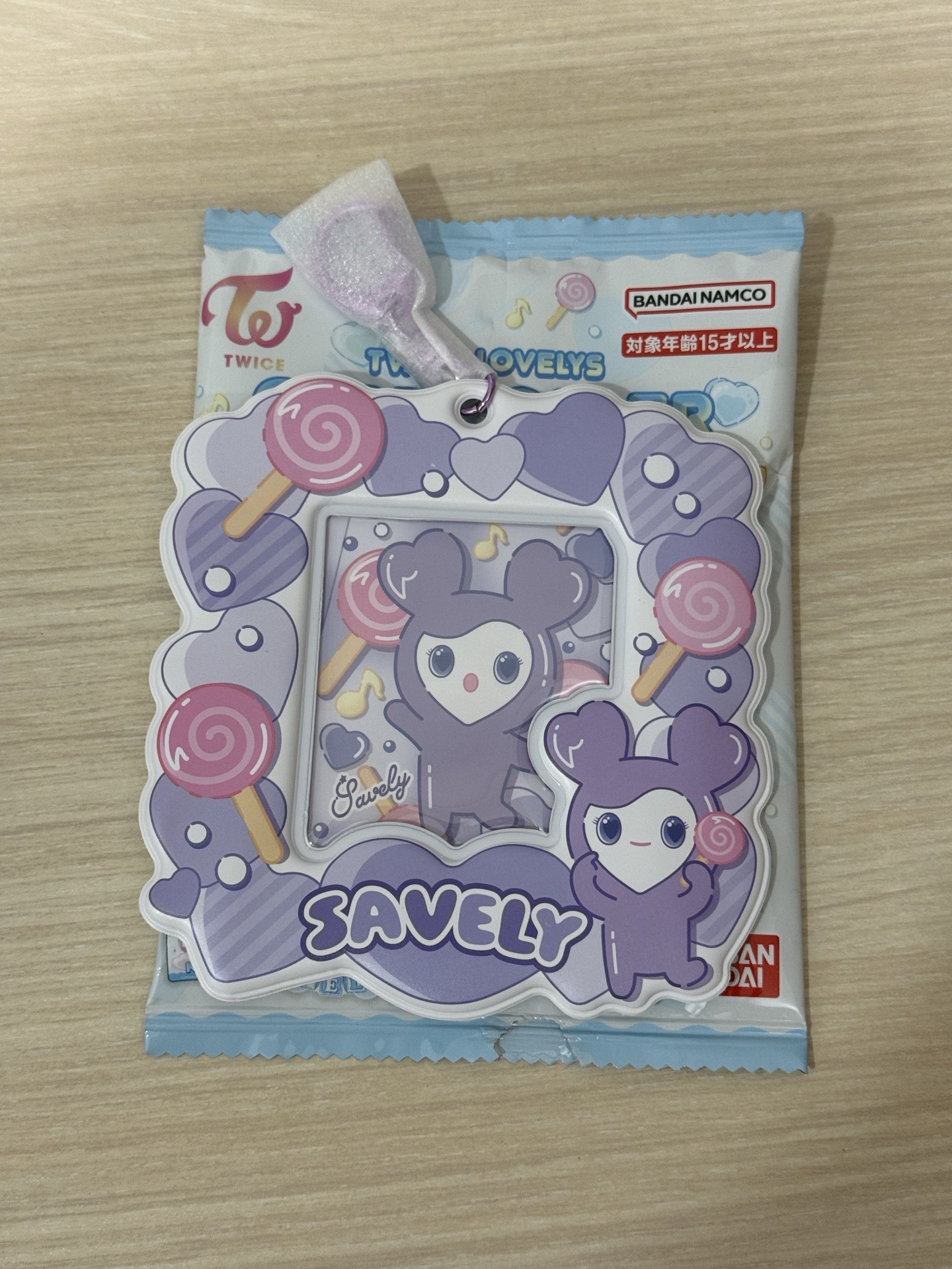 萬代食玩 TWICE LOVELYS SAVELY卡套