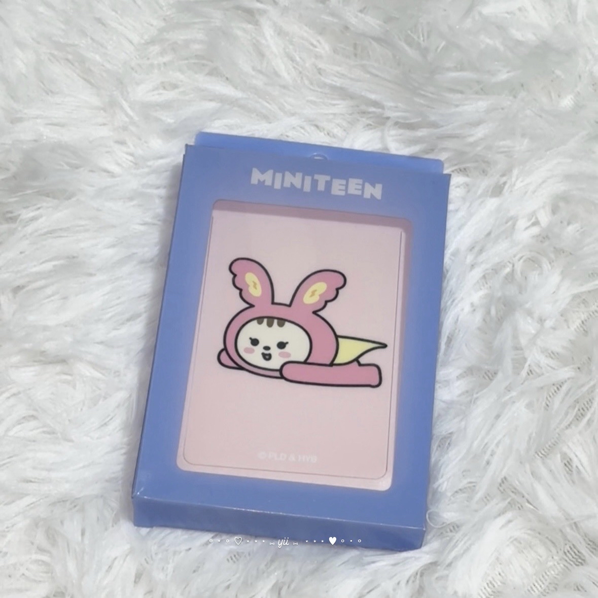 ･⋆⑅ 𝐬𝐞𝐯𝐞𝐧𝐭𝐞𝐞𝐧 ⑅⋆･𝒋𝒋𝒐𝒏𝒈𝒕𝒐𝒓𝒂𝒎 行李牌