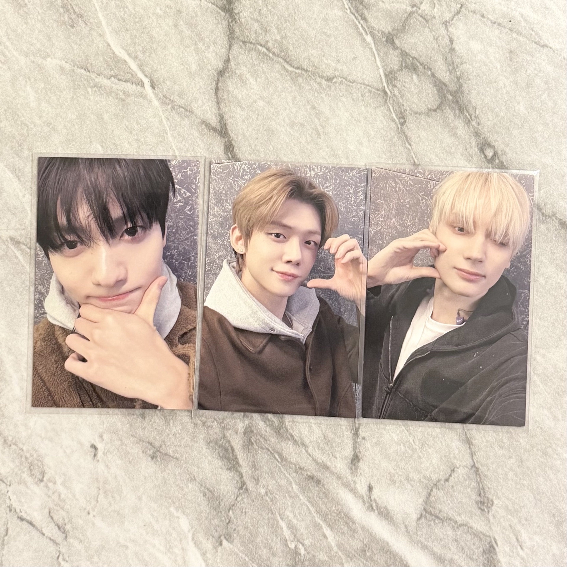 Moa con zone卡（送皇冠紙花