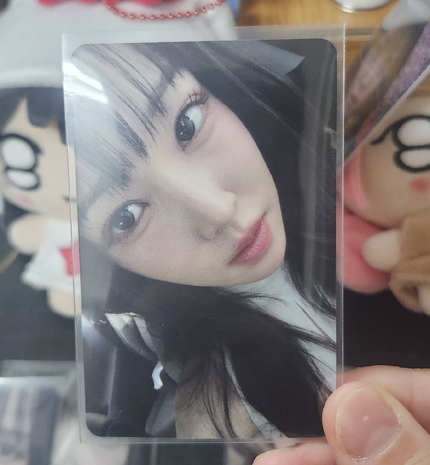 卡在告示牌的LUYU可以來買卡了