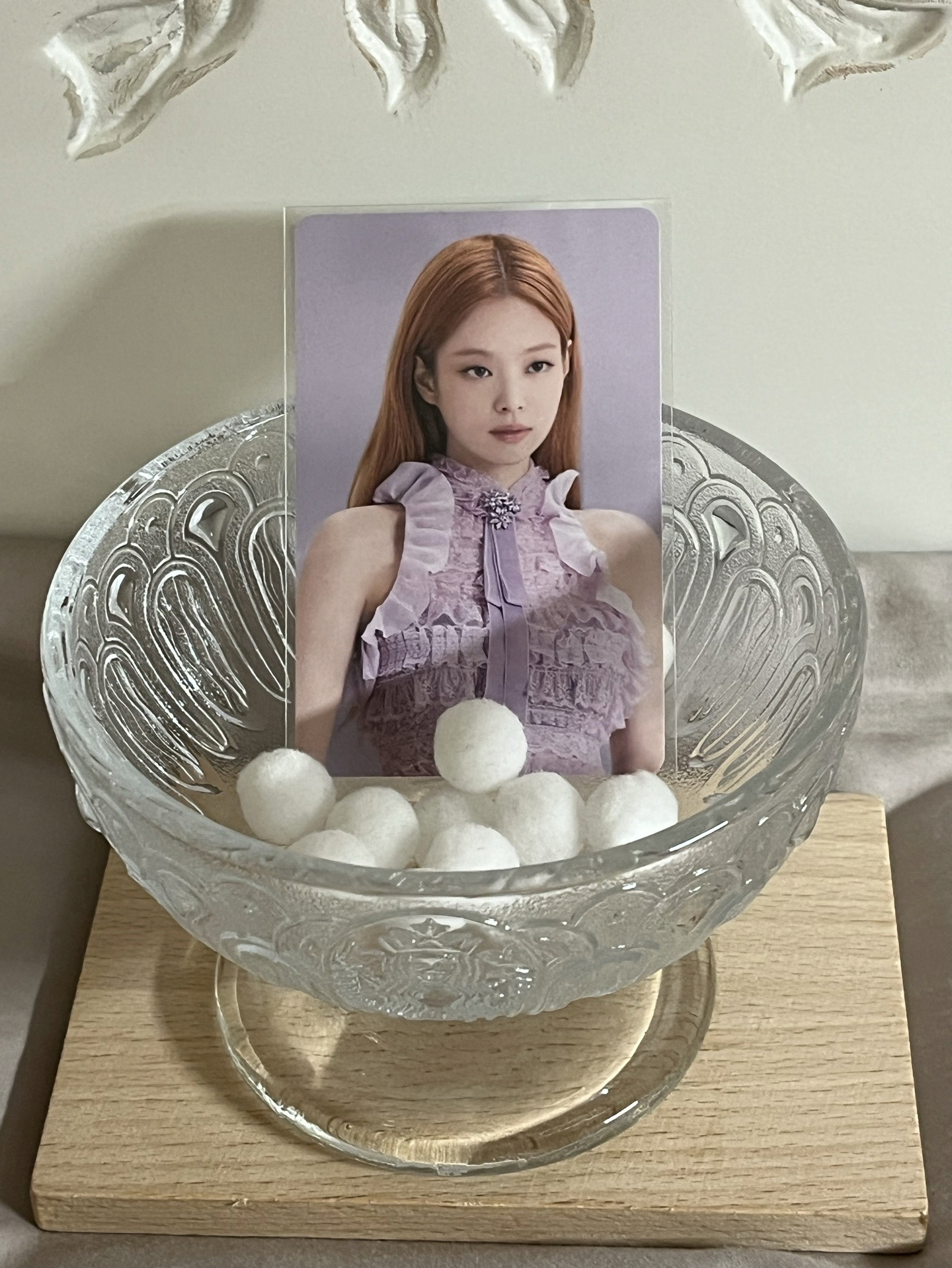 雪花妮（紫背景）