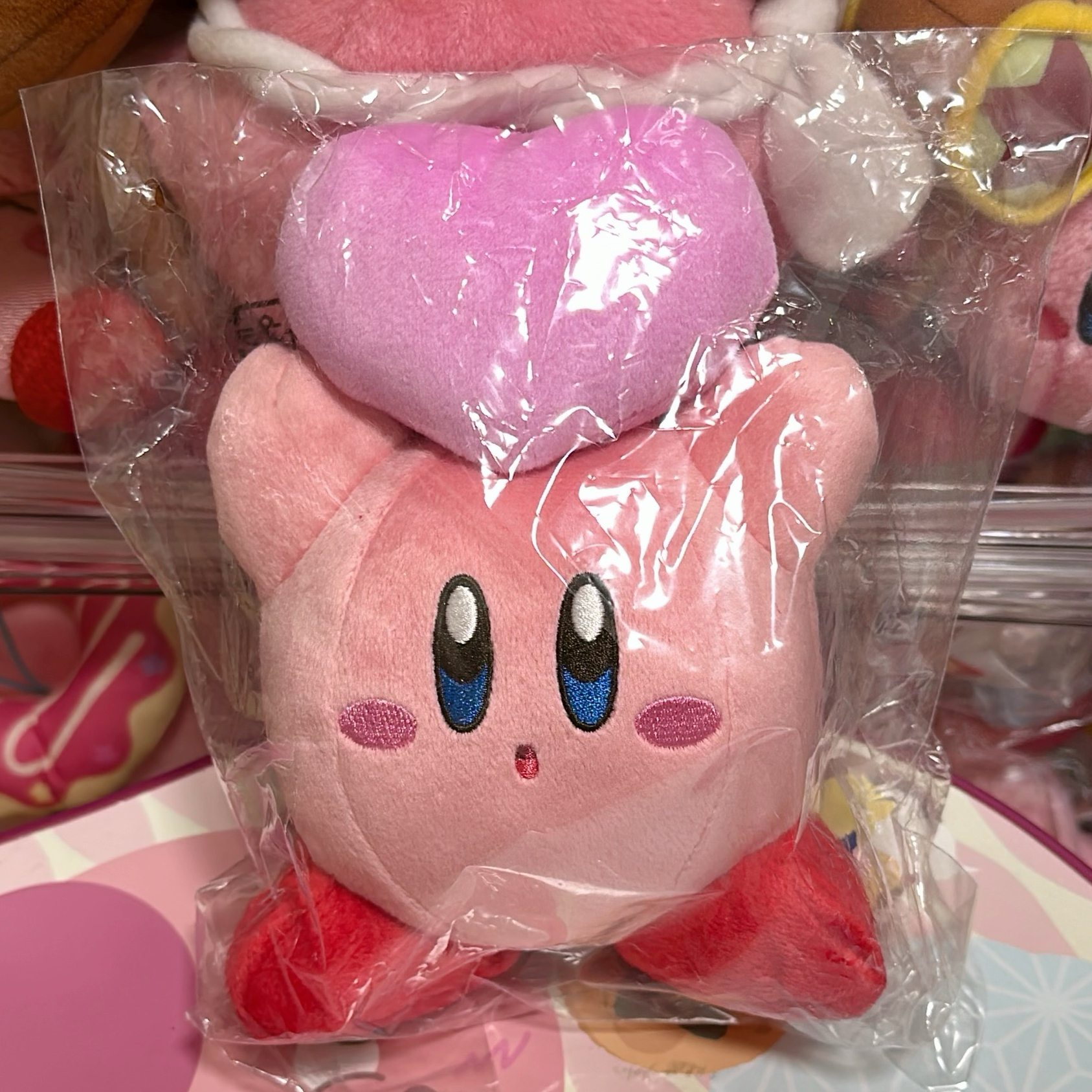 星之卡比 舉愛心卡比S娃 