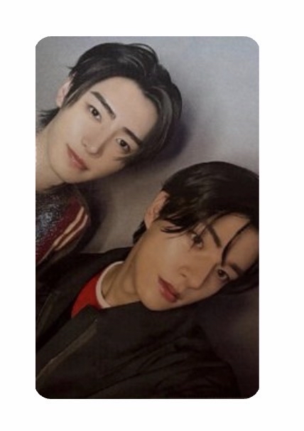 朴成訓沈載倫雙人卡