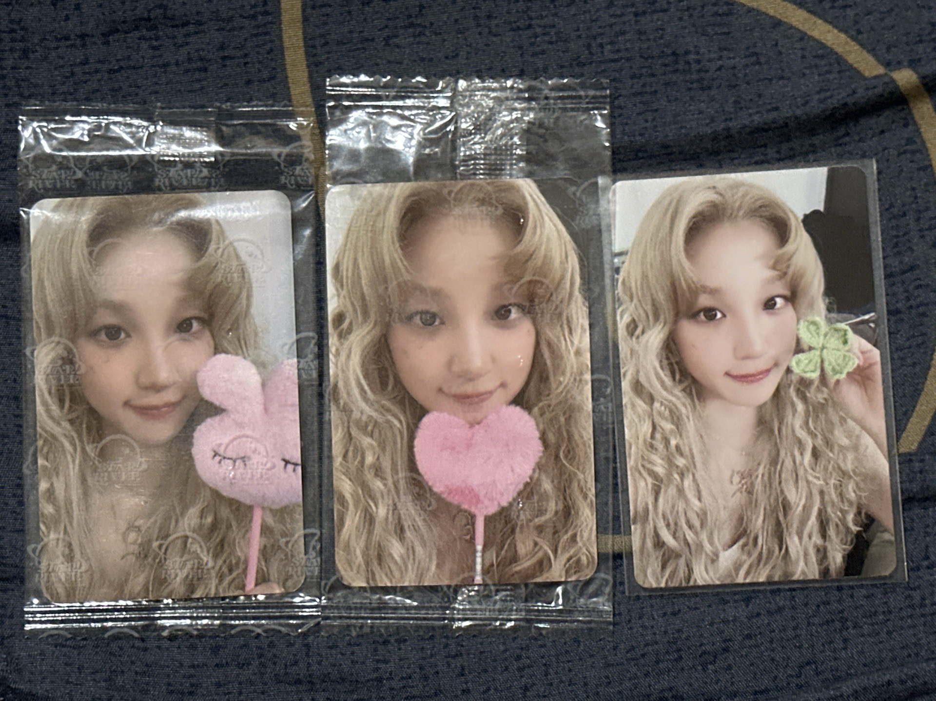 Yuqi《We are》葬禮同妝造 韓背 手繪 中背 人生全靠自己