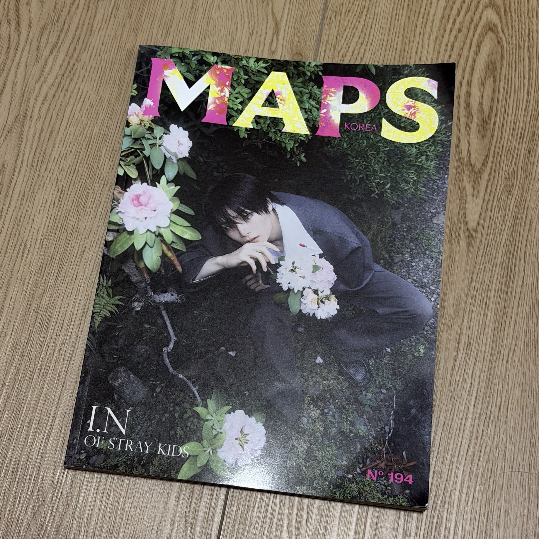 SKZ I.N MAPS 6月號 雜誌 封面