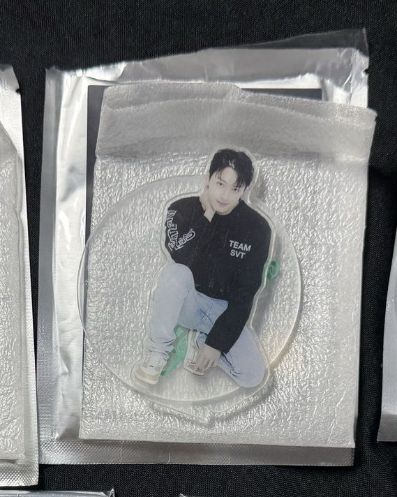 22克拉島 俊立牌